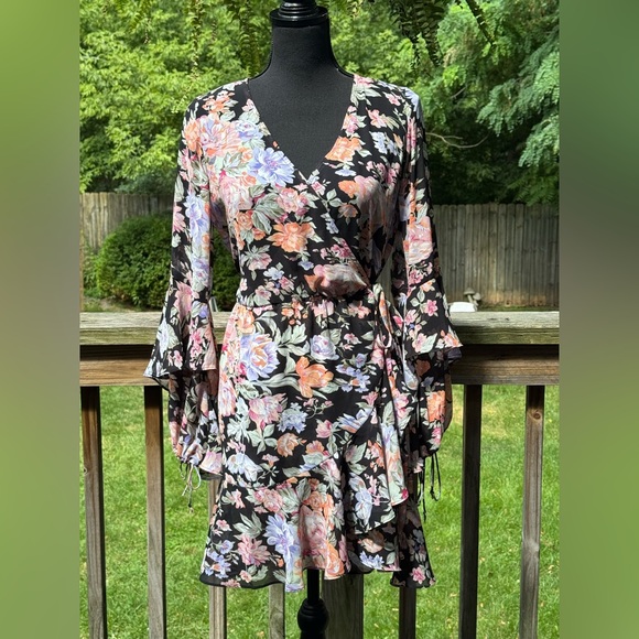 Auguste Dresses & Skirts - Auguste US 2 Wrap Mini Dress Bell Sleeve Dark Floral Fairy Grunge Whimsigoth
